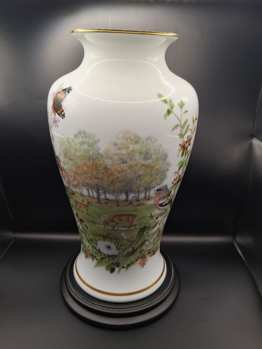 Franklin mint porcelain vase - franklin,