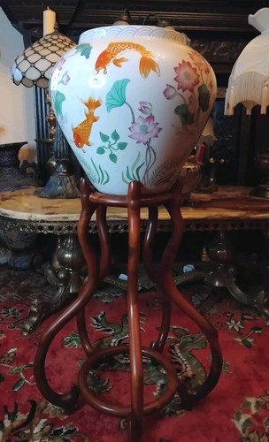 The vase - , carp