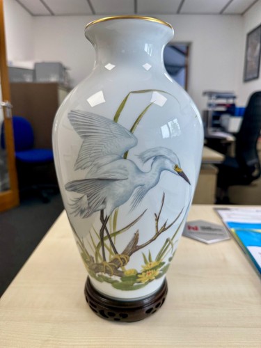 Franklin porccelain vase the - franklin,