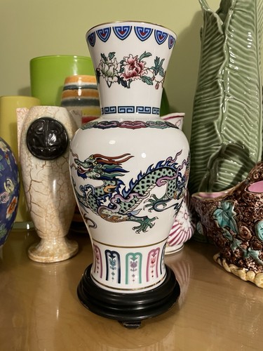 Vintage chinese porcelain vase - vintage,