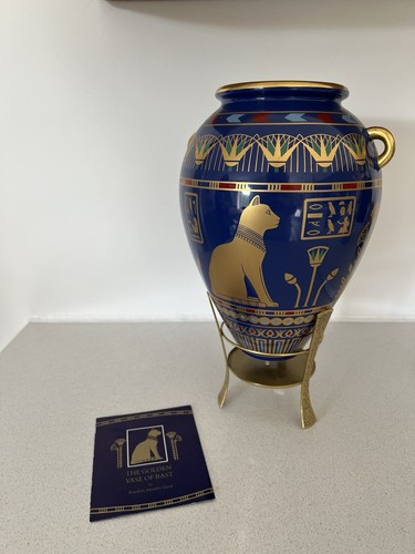 Franklin mint the - the, vase